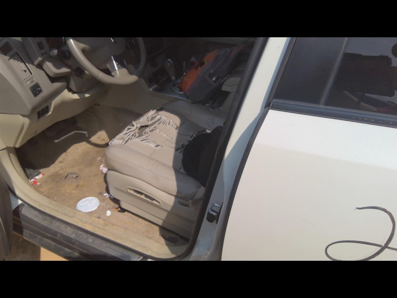 https://f005.backblazeb2.com/file/img-partshotlines-com/Inventory/EX619/Vehicle/24431_04.jpg
