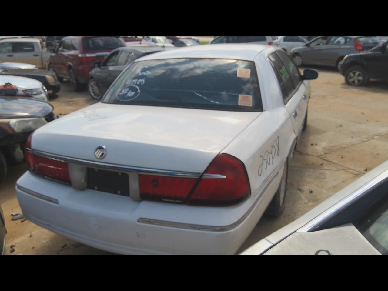 https://f005.backblazeb2.com/file/img-partshotlines-com/Inventory/EX619/Vehicle/24433_12.jpg