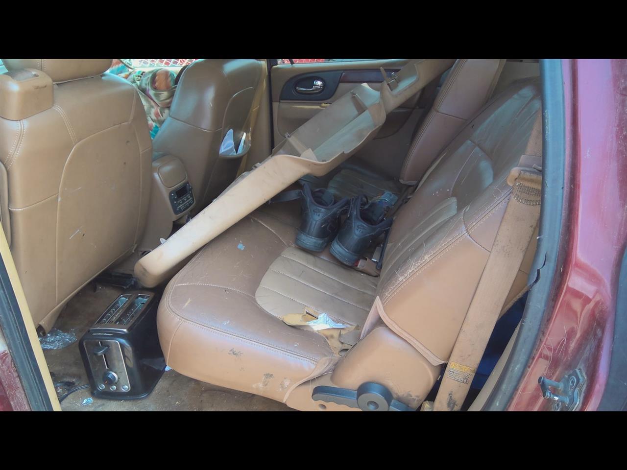 https://f005.backblazeb2.com/file/img-partshotlines-com/Inventory/EX619/Vehicle/24481_04.jpg