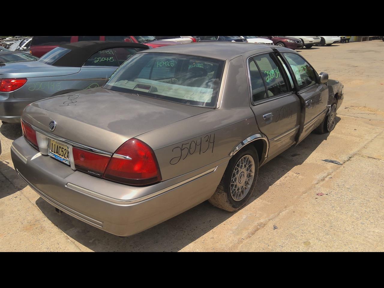 https://f005.backblazeb2.com/file/img-partshotlines-com/Inventory/EX619/Vehicle/24530_06.jpg