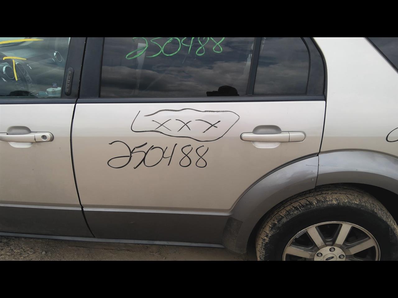 https://f005.backblazeb2.com/file/img-partshotlines-com/Inventory/EX619/Vehicle/24598_05.jpg