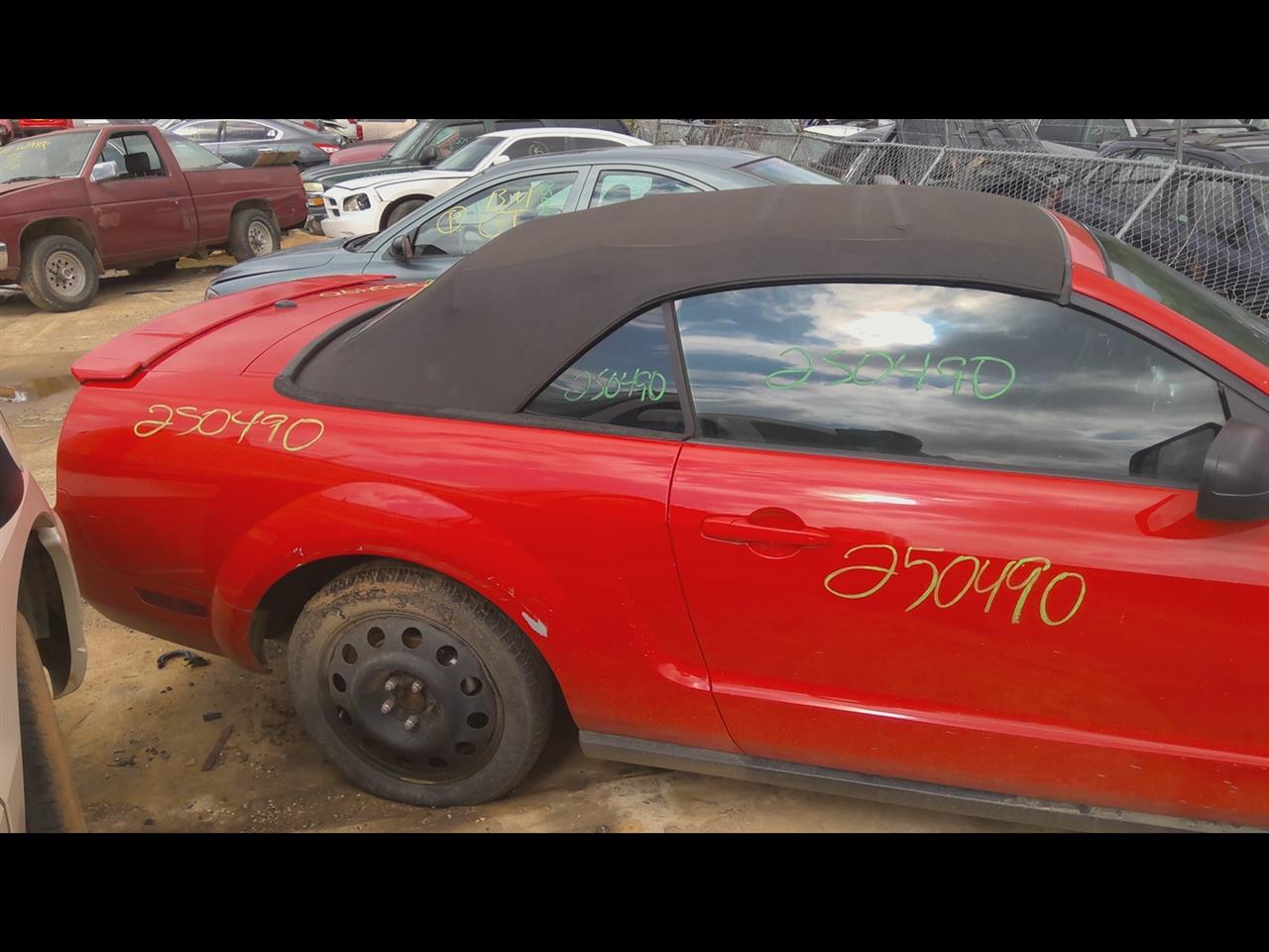 https://f005.backblazeb2.com/file/img-partshotlines-com/Inventory/EX619/Vehicle/24600_06.jpg