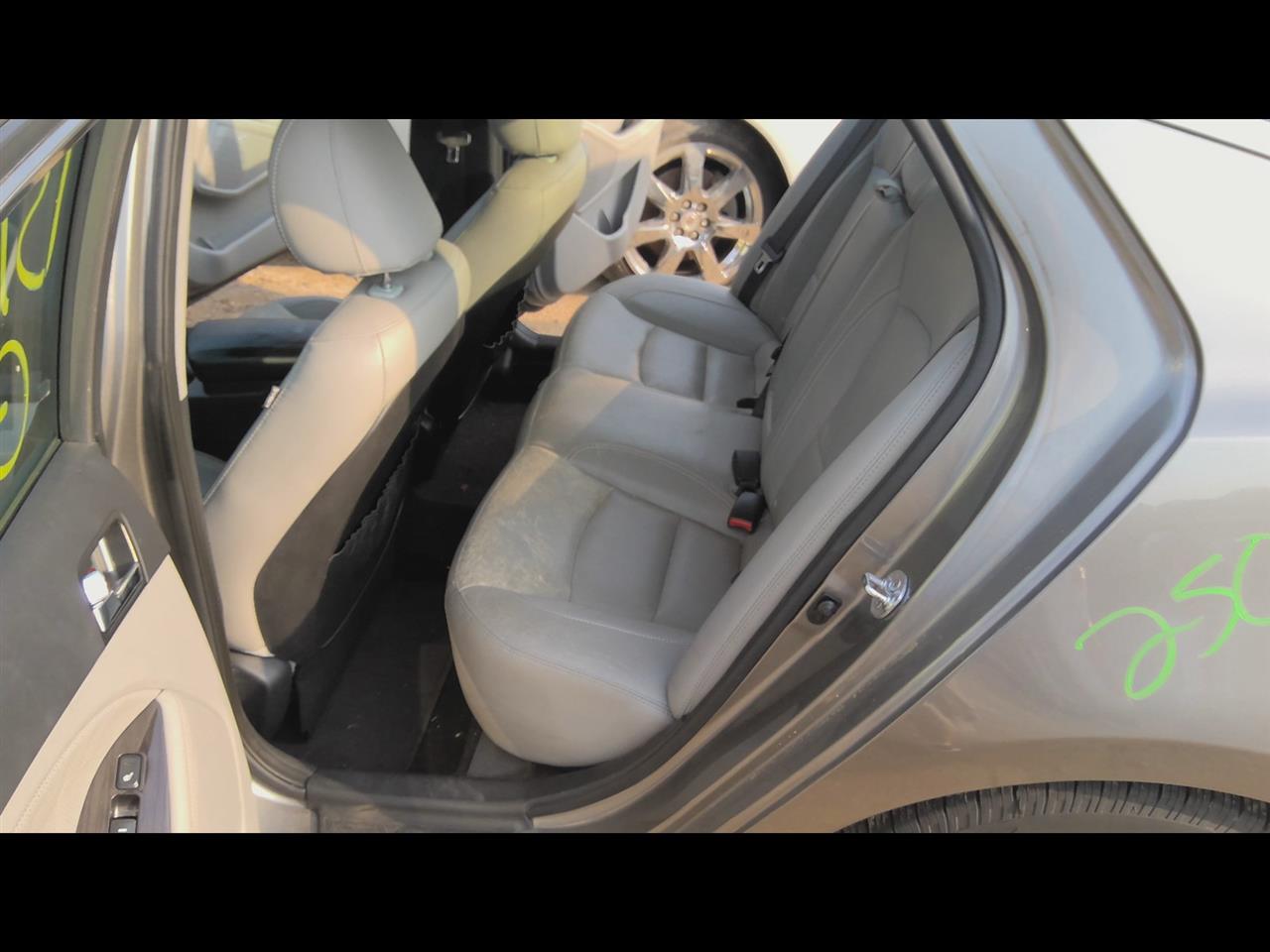 https://f005.backblazeb2.com/file/img-partshotlines-com/Inventory/EX619/Vehicle/24678_03.jpg
