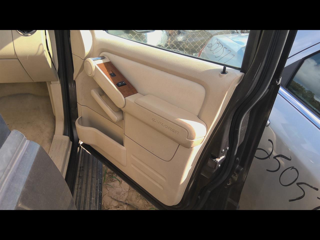 https://f005.backblazeb2.com/file/img-partshotlines-com/Inventory/EX619/Vehicle/24750_10.jpg
