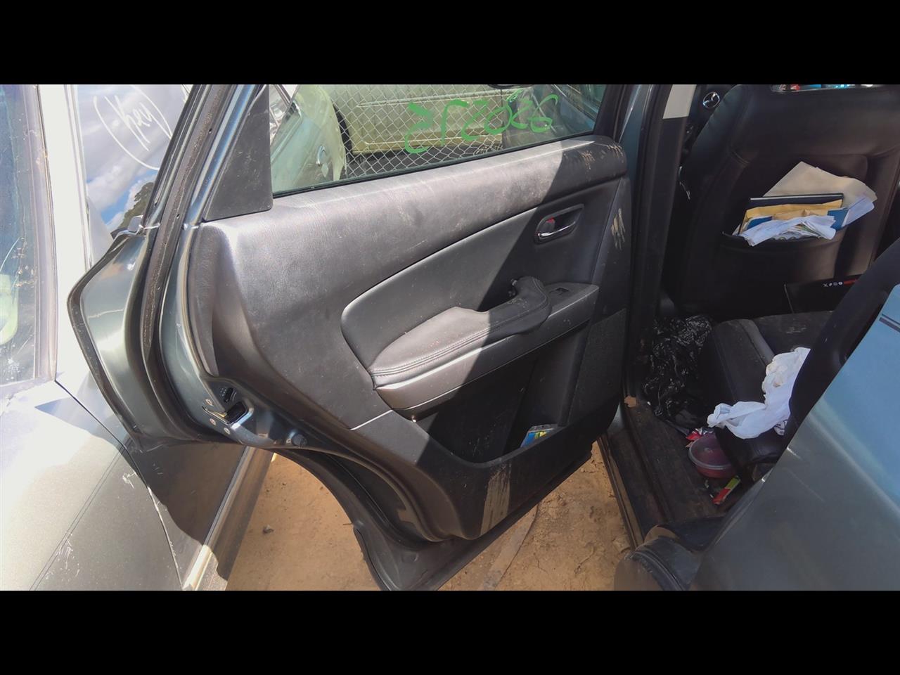 https://f005.backblazeb2.com/file/img-partshotlines-com/Inventory/EX619/Vehicle/24752_04.jpg