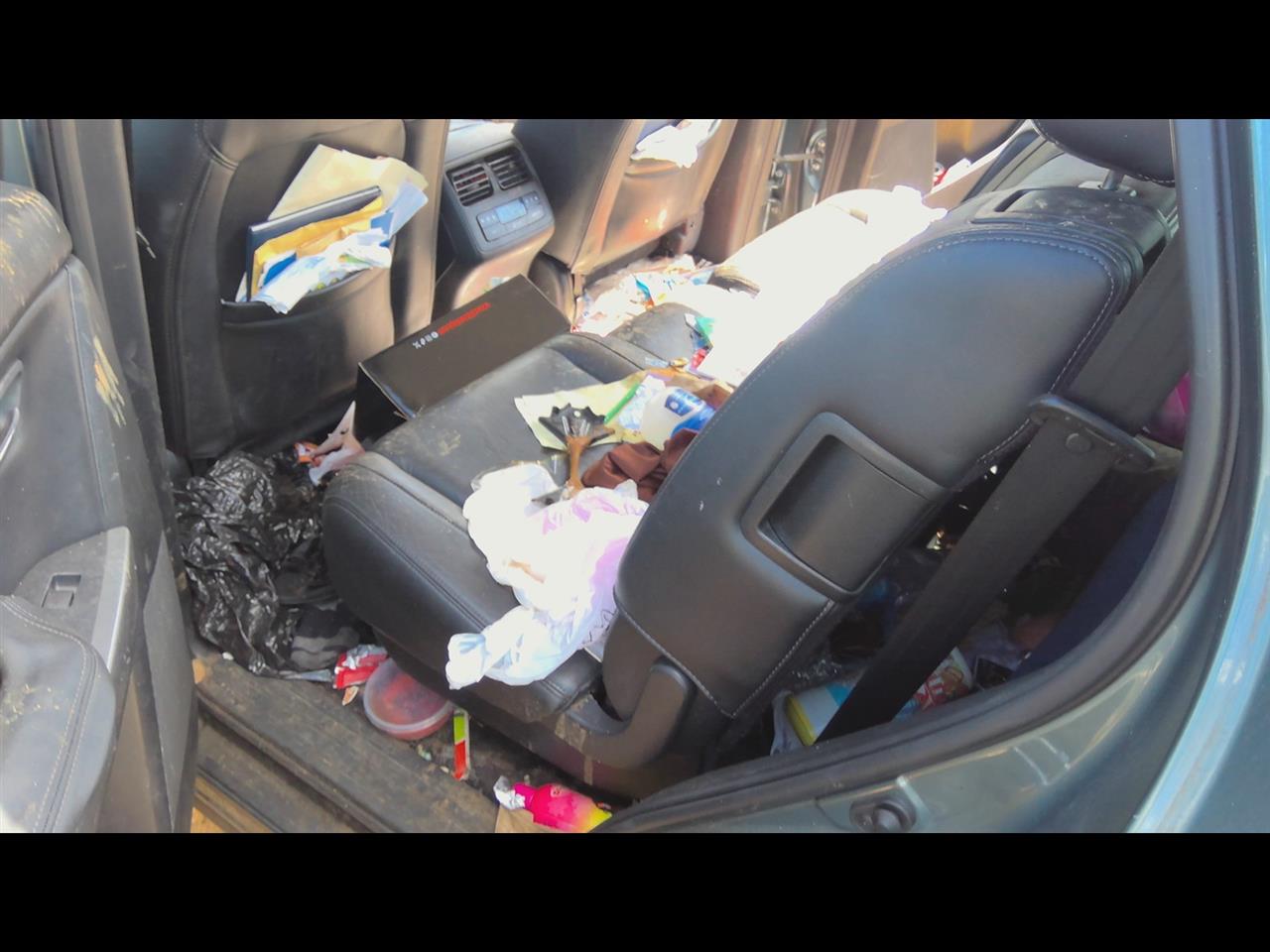 https://f005.backblazeb2.com/file/img-partshotlines-com/Inventory/EX619/Vehicle/24752_05.jpg