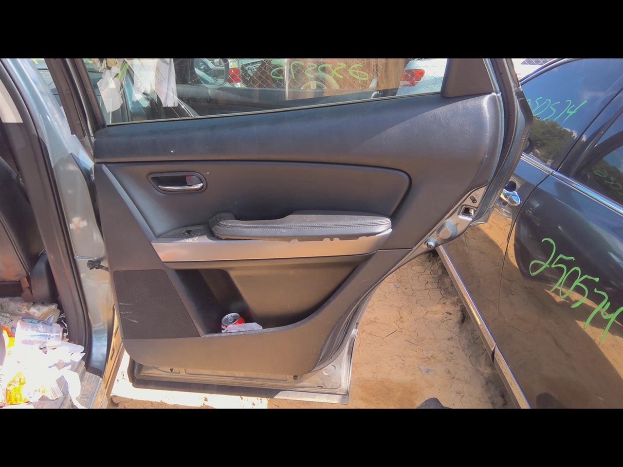 https://f005.backblazeb2.com/file/img-partshotlines-com/Inventory/EX619/Vehicle/24752_08.jpg
