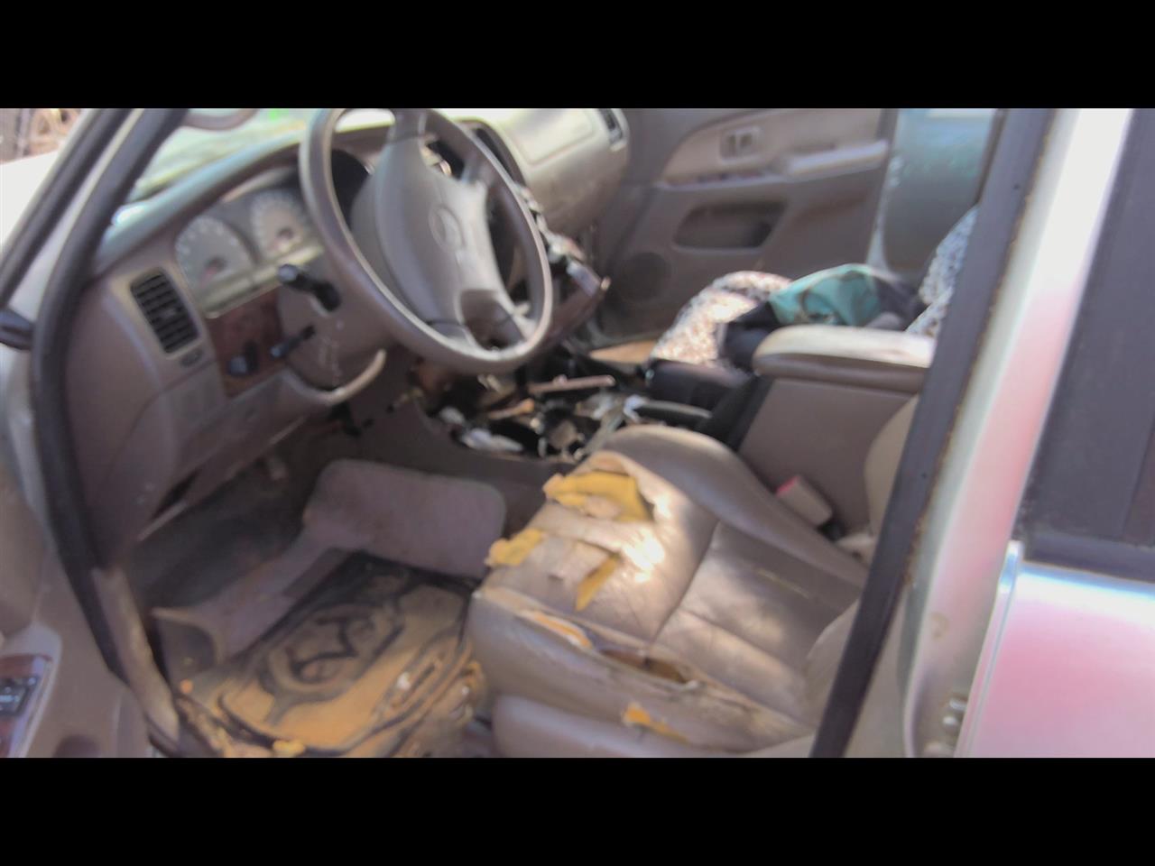 https://f005.backblazeb2.com/file/img-partshotlines-com/Inventory/EX619/Vehicle/24776_02.jpg