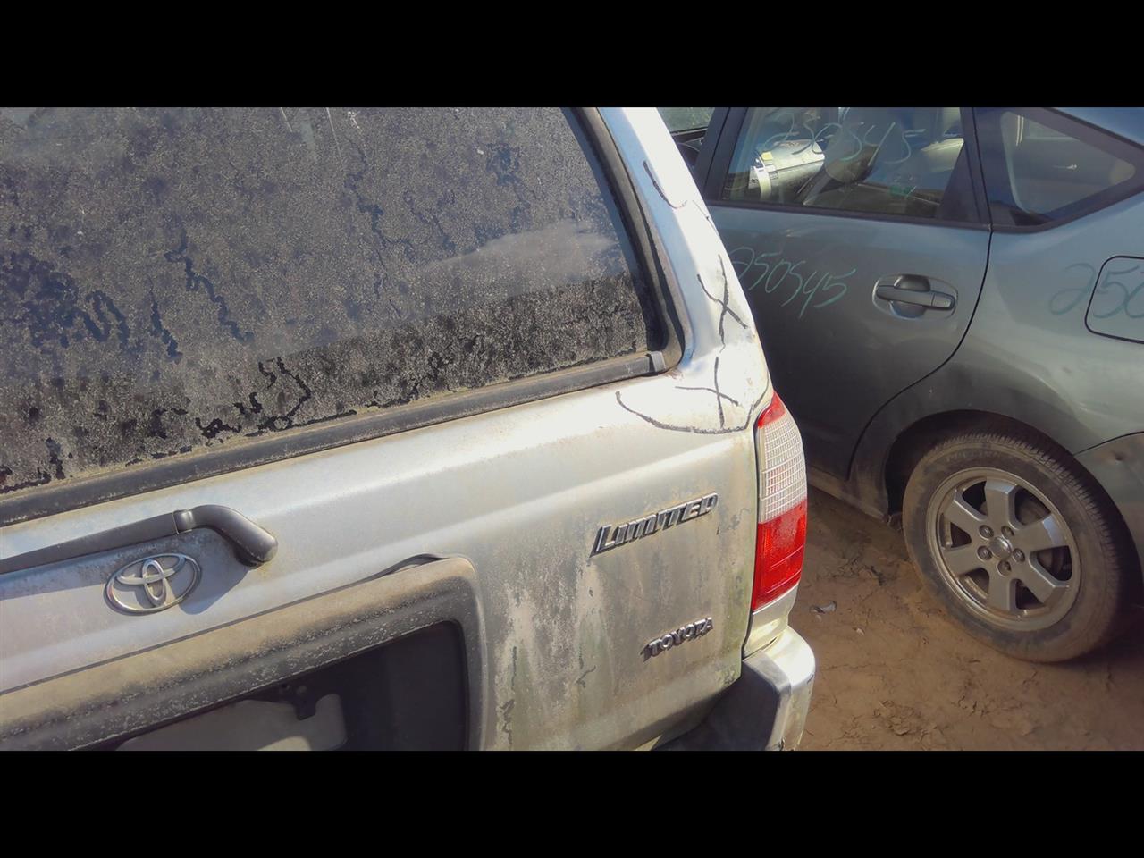 https://f005.backblazeb2.com/file/img-partshotlines-com/Inventory/EX619/Vehicle/24776_07.jpg