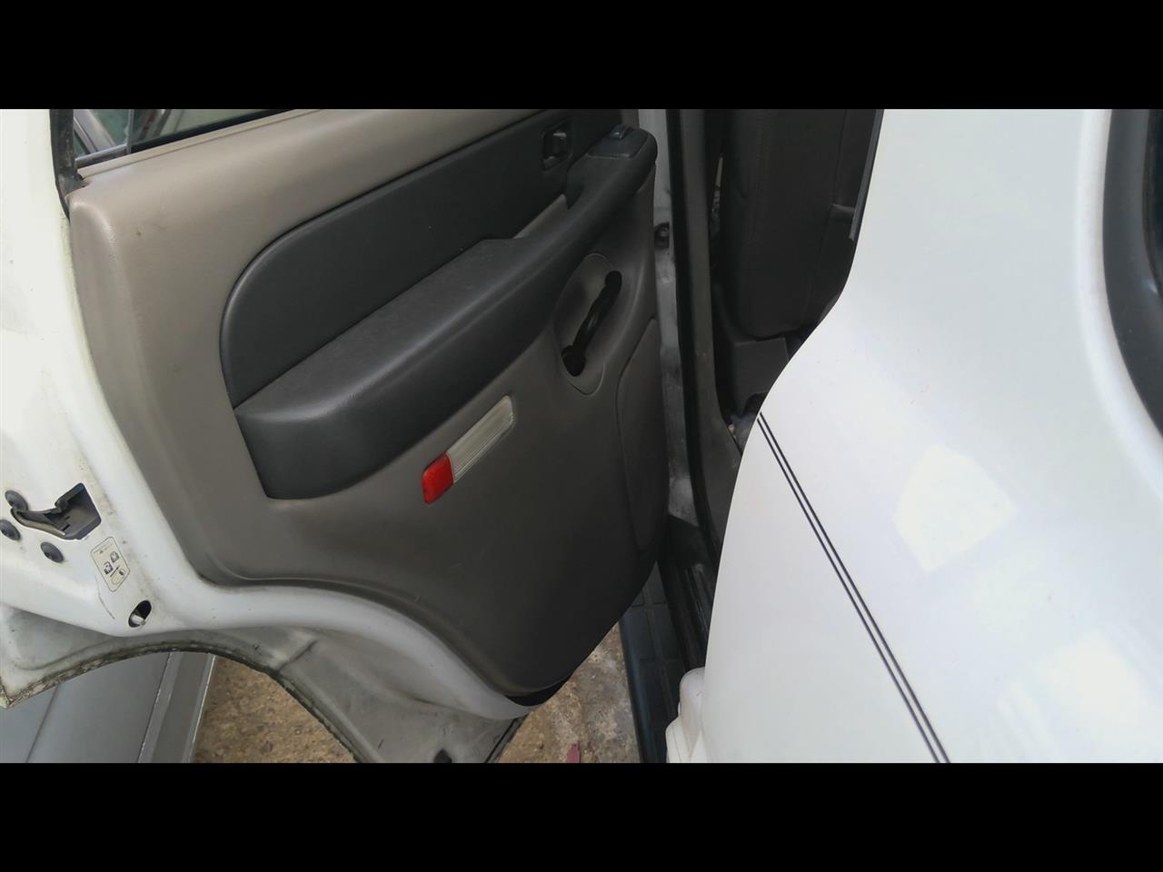 https://f005.backblazeb2.com/file/img-partshotlines-com/Inventory/EX619/Vehicle/24815_05.jpg