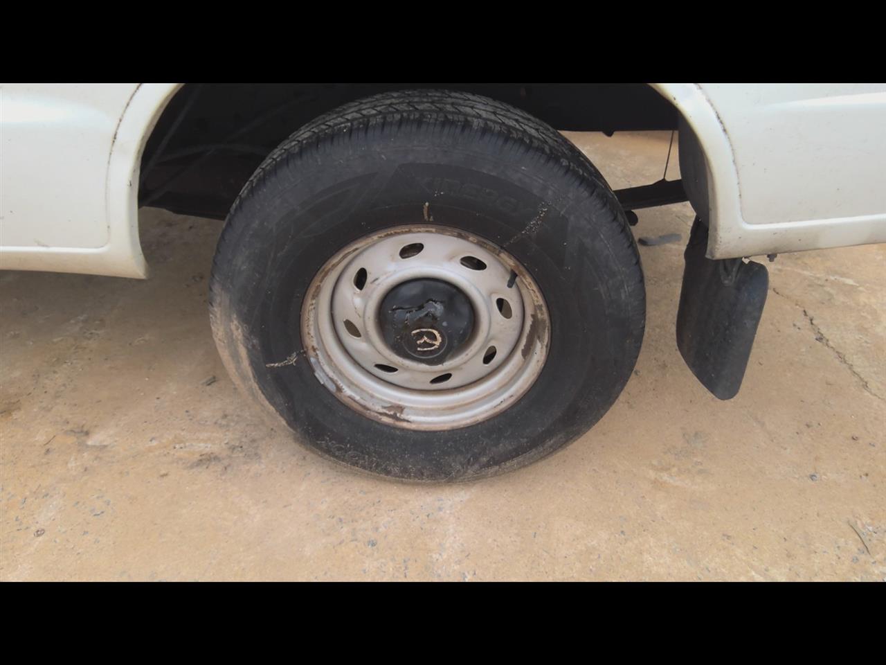 https://f005.backblazeb2.com/file/img-partshotlines-com/Inventory/EX619/Vehicle/24842_04.jpg