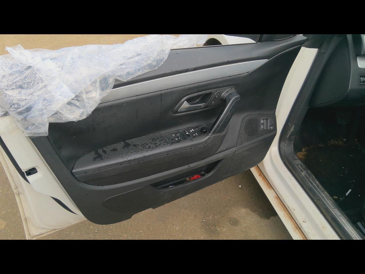 https://f005.backblazeb2.com/file/img-partshotlines-com/Inventory/EX619/Vehicle/24925_04.jpg