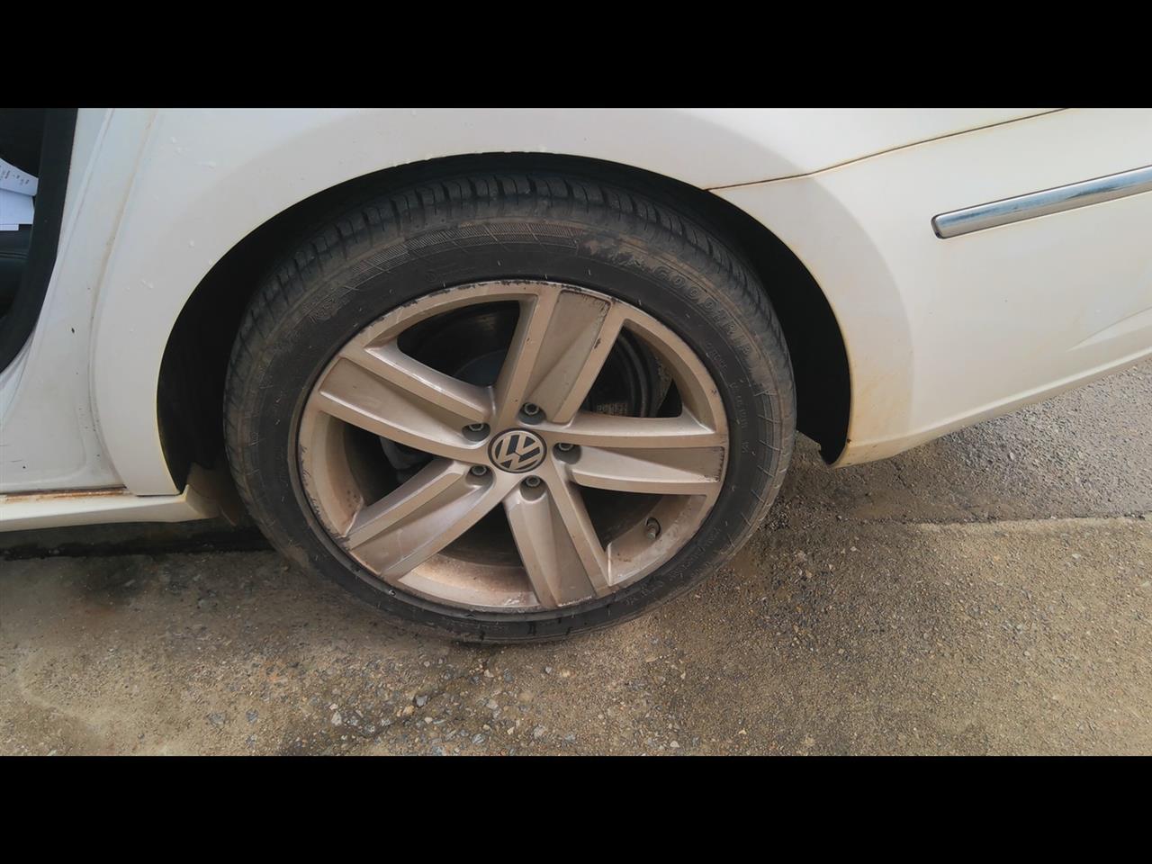 https://f005.backblazeb2.com/file/img-partshotlines-com/Inventory/EX619/Vehicle/24925_06.jpg