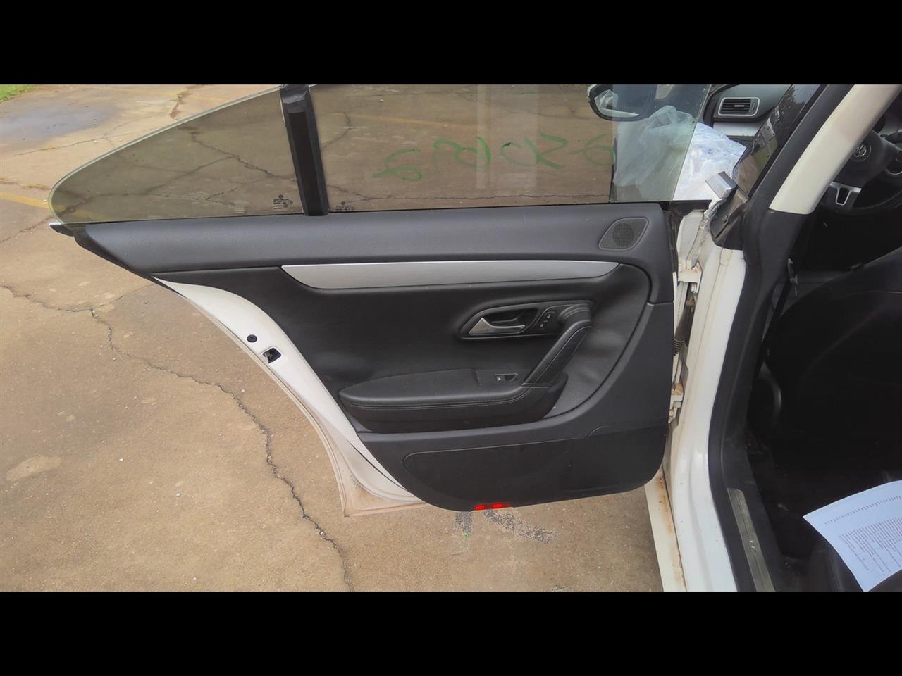 https://f005.backblazeb2.com/file/img-partshotlines-com/Inventory/EX619/Vehicle/24925_07.jpg