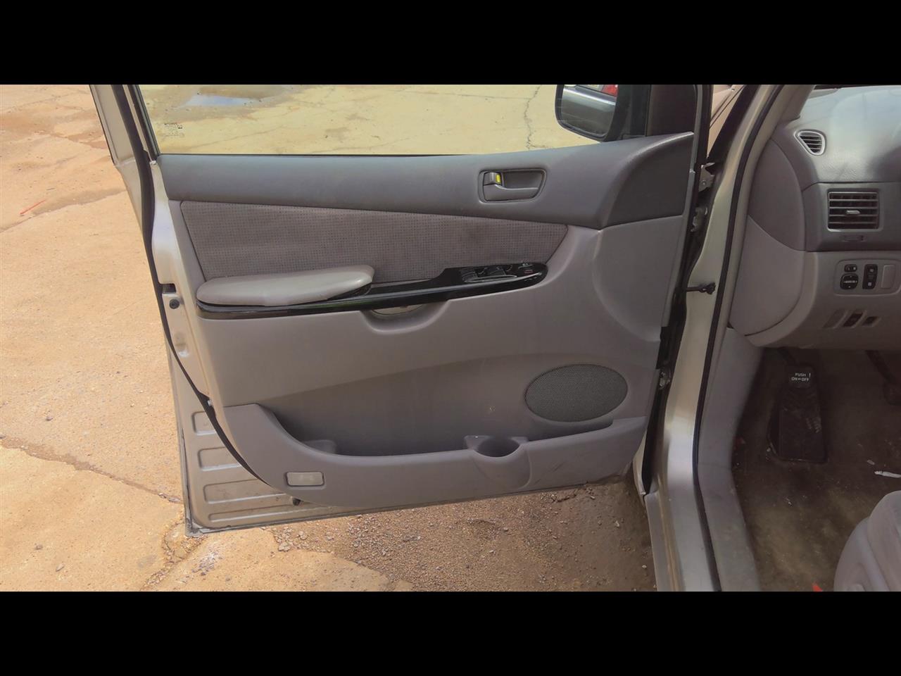 https://f005.backblazeb2.com/file/img-partshotlines-com/Inventory/EX619/Vehicle/24935_03.jpg