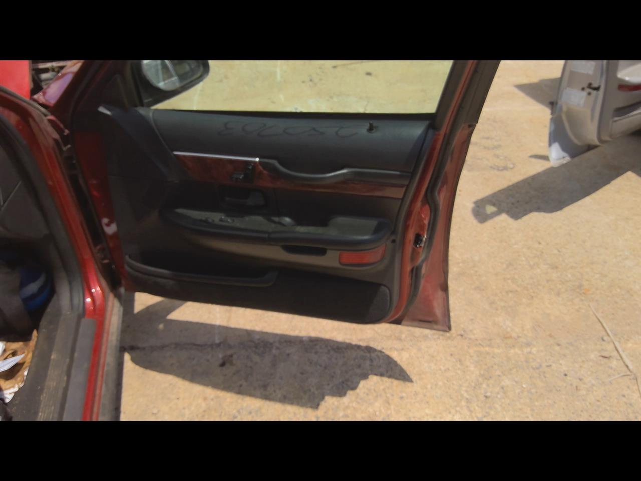 https://f005.backblazeb2.com/file/img-partshotlines-com/Inventory/EX619/Vehicle/24948_07.jpg
