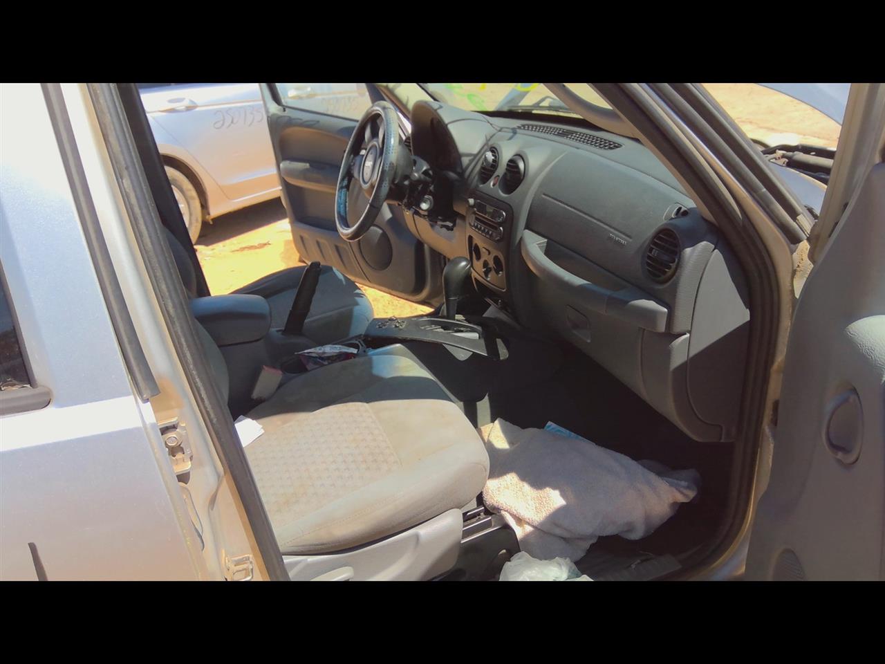 https://f005.backblazeb2.com/file/img-partshotlines-com/Inventory/EX619/Vehicle/24968_06.jpg