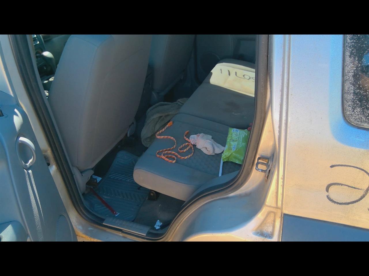 https://f005.backblazeb2.com/file/img-partshotlines-com/Inventory/EX619/Vehicle/24968_12.jpg