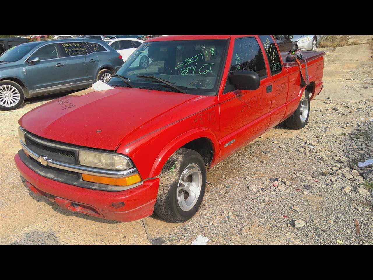 https://f005.backblazeb2.com/file/img-partshotlines-com/Inventory/EX619/Vehicle/24985_10.jpg