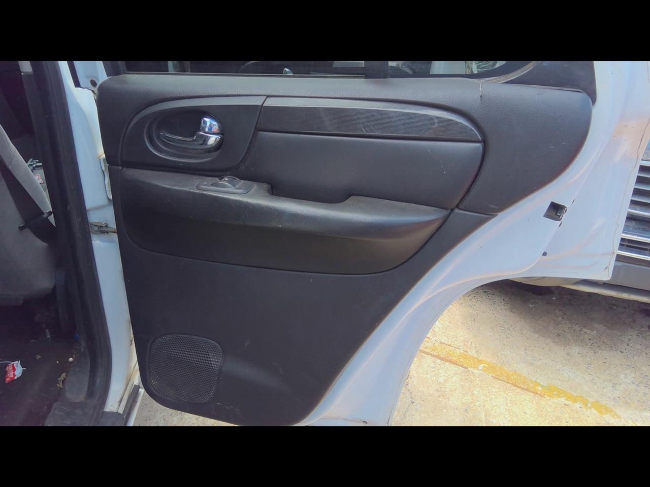 https://f005.backblazeb2.com/file/img-partshotlines-com/Inventory/EX619/Vehicle/24987_06.jpg