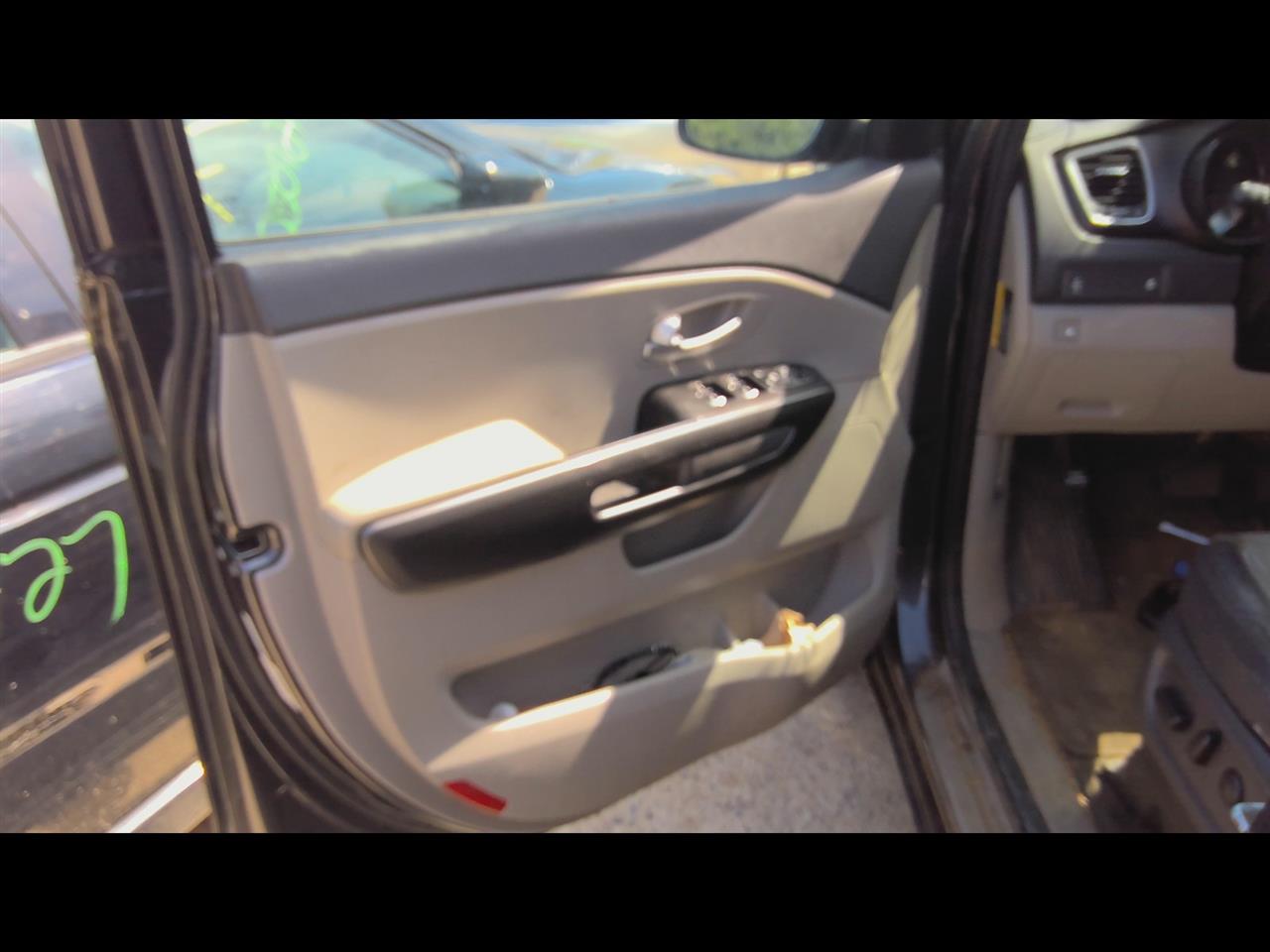https://f005.backblazeb2.com/file/img-partshotlines-com/Inventory/EX619/Vehicle/24995_04.jpg