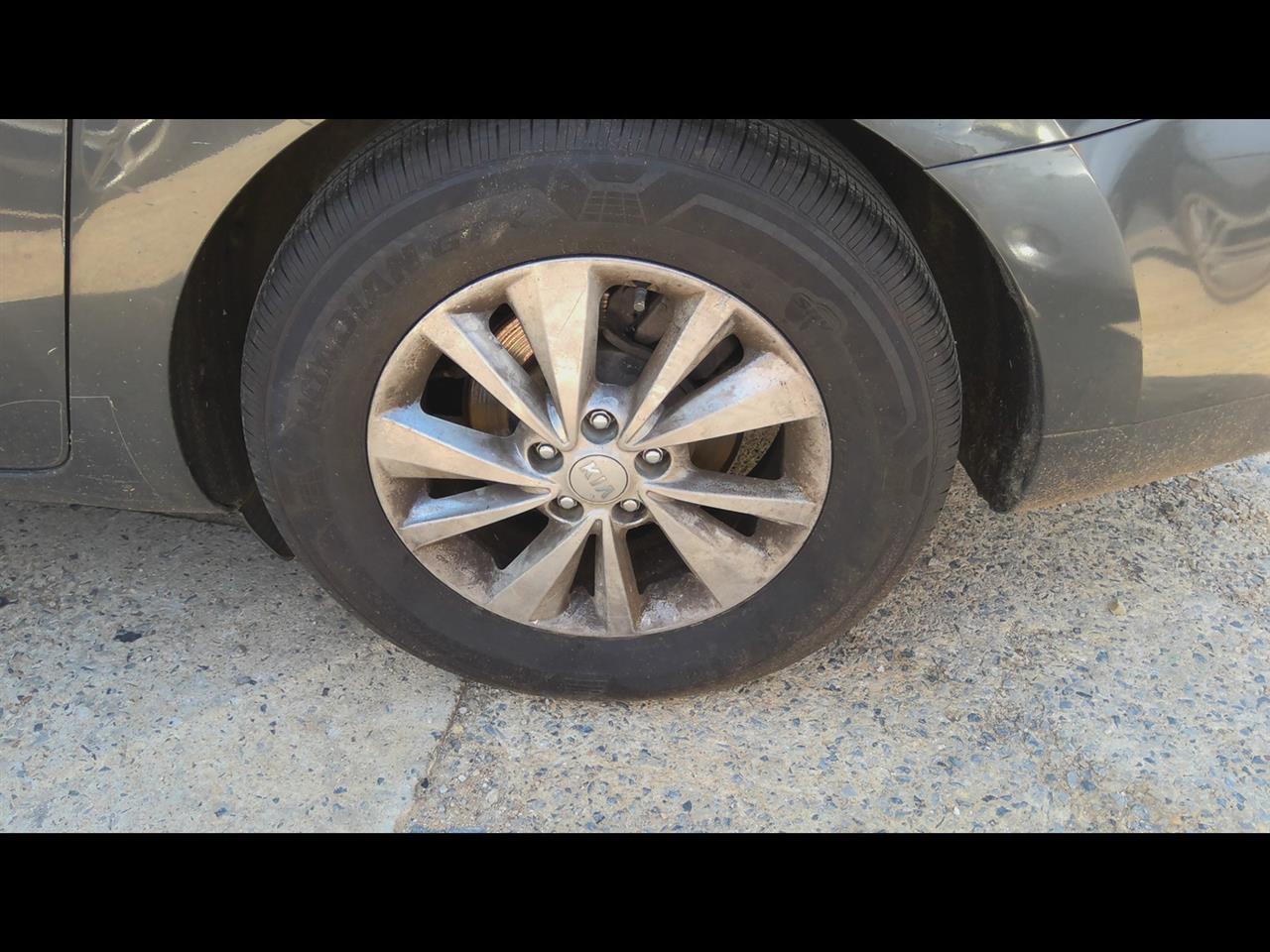 https://f005.backblazeb2.com/file/img-partshotlines-com/Inventory/EX619/Vehicle/24995_06.jpg
