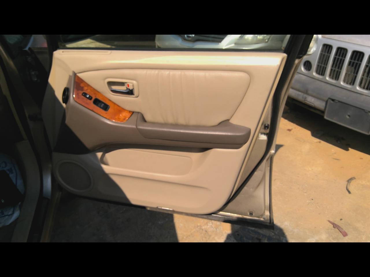 https://f005.backblazeb2.com/file/img-partshotlines-com/Inventory/EX619/Vehicle/25055_11.jpg