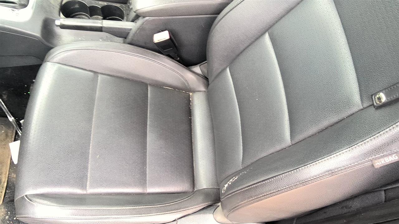 https://f005.backblazeb2.com/file/img-partshotlines-com/Inventory/EX619/Vehicle/25161_06.jpg