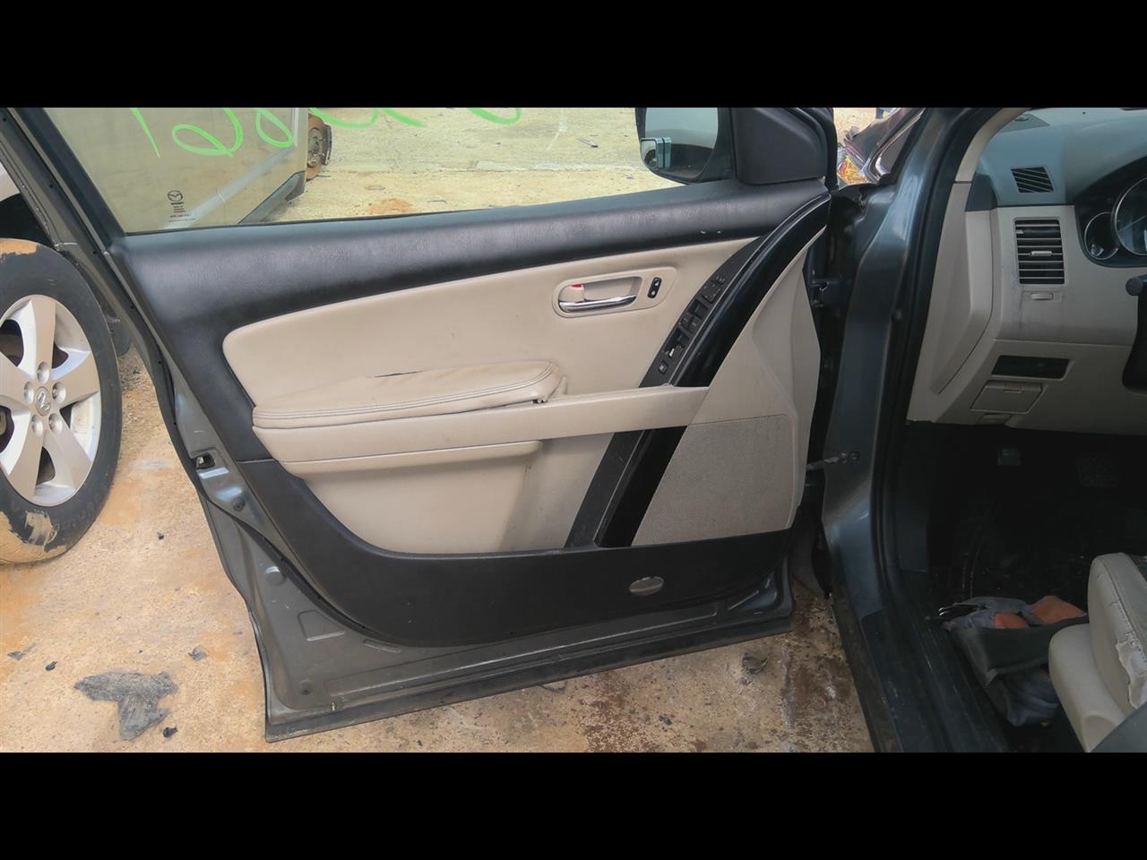 https://f005.backblazeb2.com/file/img-partshotlines-com/Inventory/EX619/Vehicle/25240_06.jpg