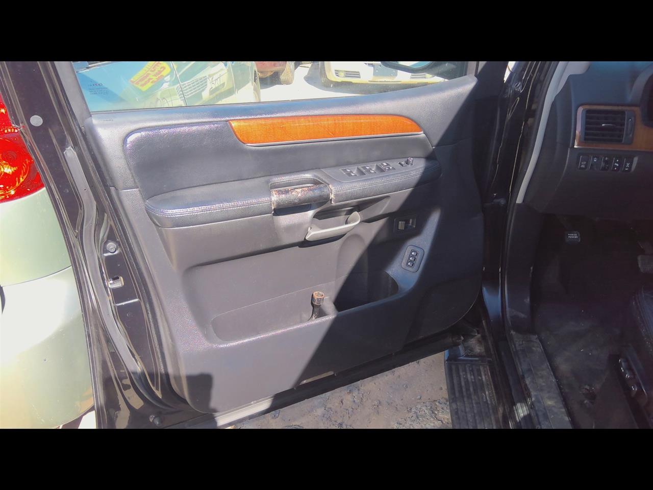 https://f005.backblazeb2.com/file/img-partshotlines-com/Inventory/EX619/Vehicle/25249_06.jpg