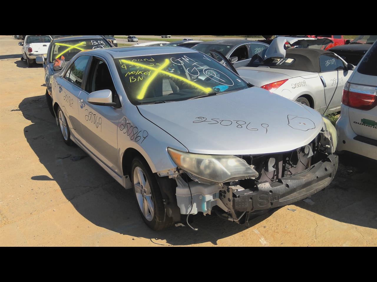 https://f005.backblazeb2.com/file/img-partshotlines-com/Inventory/EX619/Vehicle/25251_09.jpg