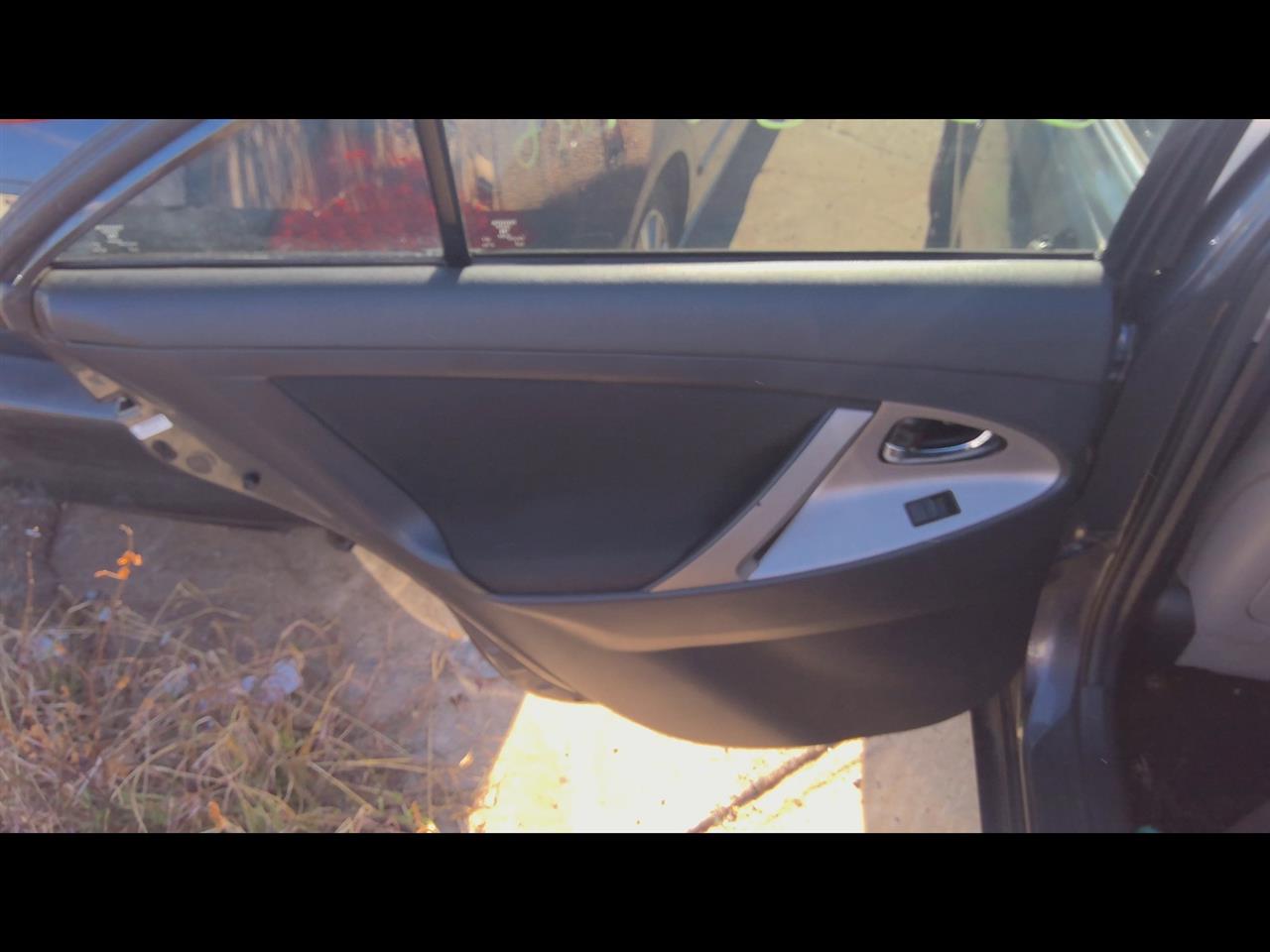 https://f005.backblazeb2.com/file/img-partshotlines-com/Inventory/EX619/Vehicle/25253_08.jpg