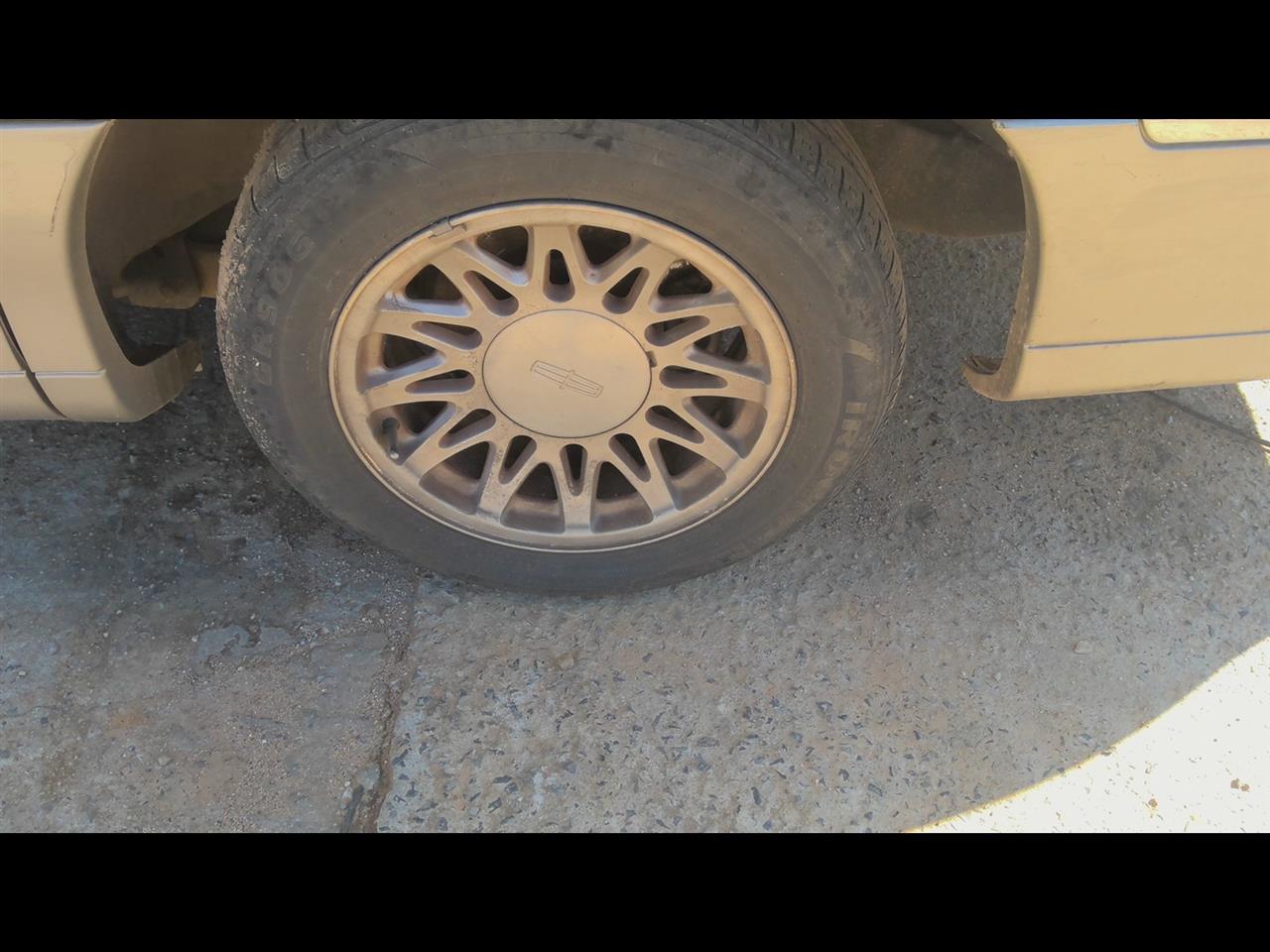 https://f005.backblazeb2.com/file/img-partshotlines-com/Inventory/EX619/Vehicle/25296_07.jpg