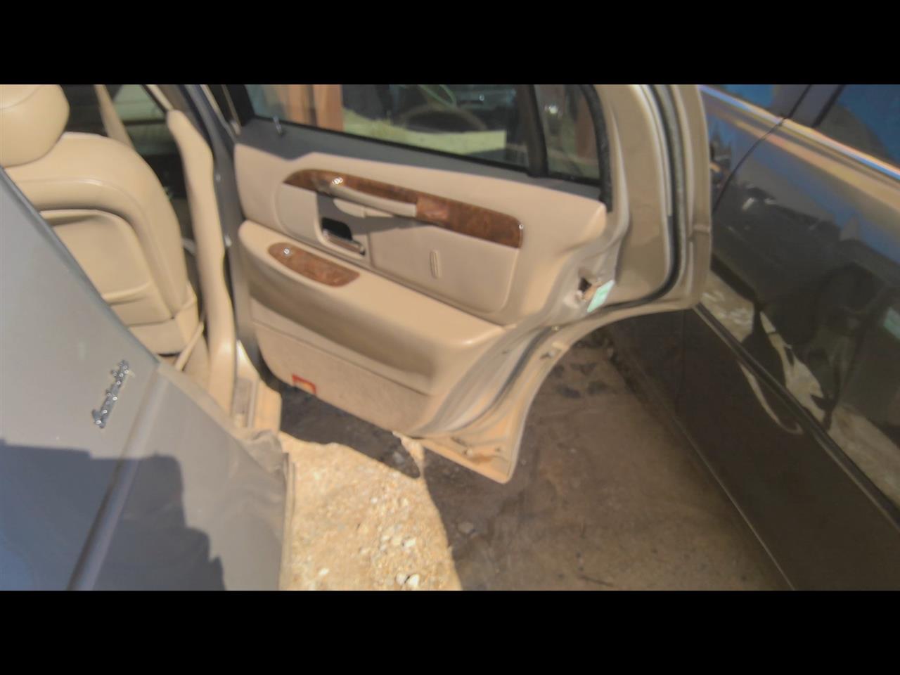 https://f005.backblazeb2.com/file/img-partshotlines-com/Inventory/EX619/Vehicle/25296_12.jpg
