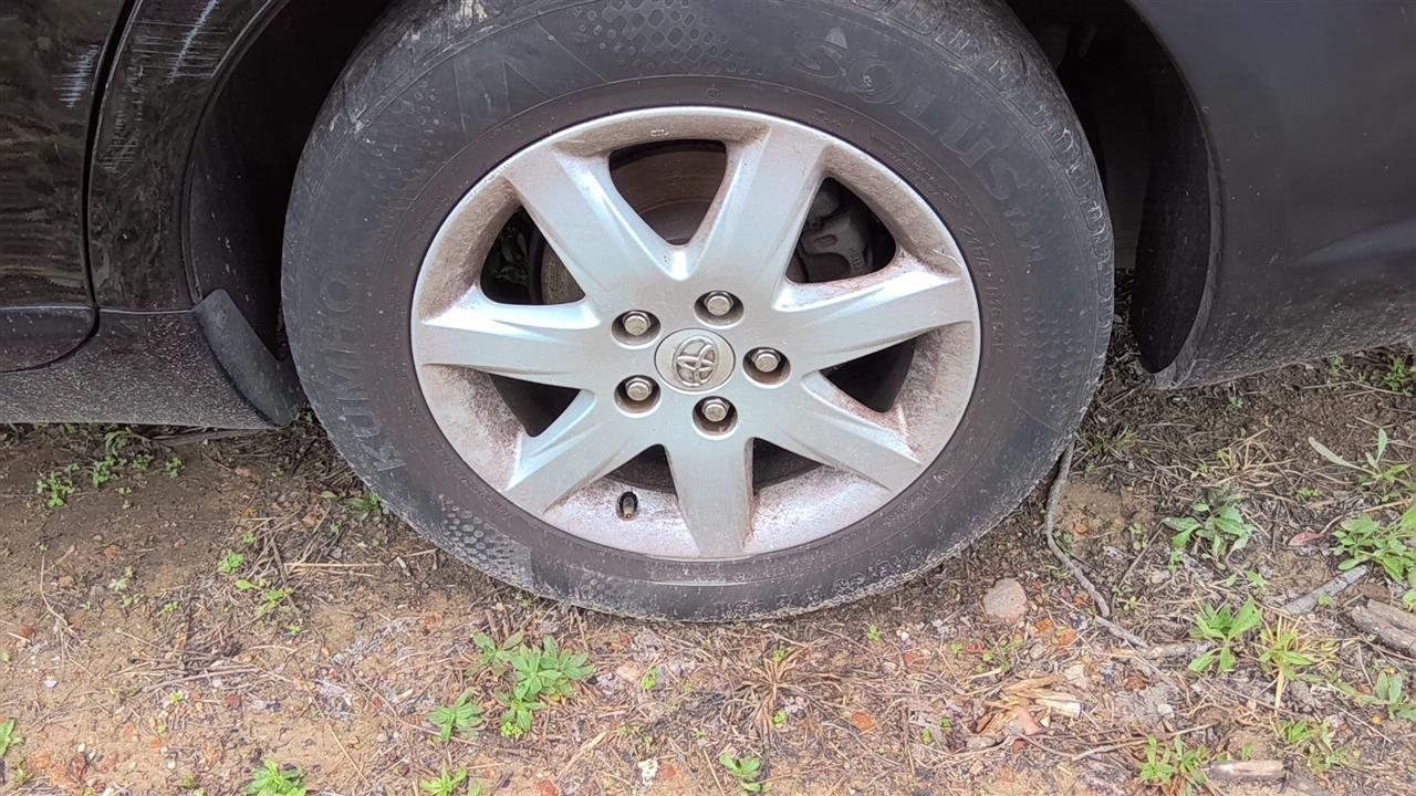 https://f005.backblazeb2.com/file/img-partshotlines-com/Inventory/EX619/Vehicle/25302_08.jpg