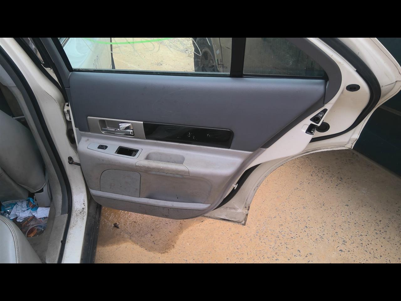 https://f005.backblazeb2.com/file/img-partshotlines-com/Inventory/EX619/Vehicle/25326_10.jpg
