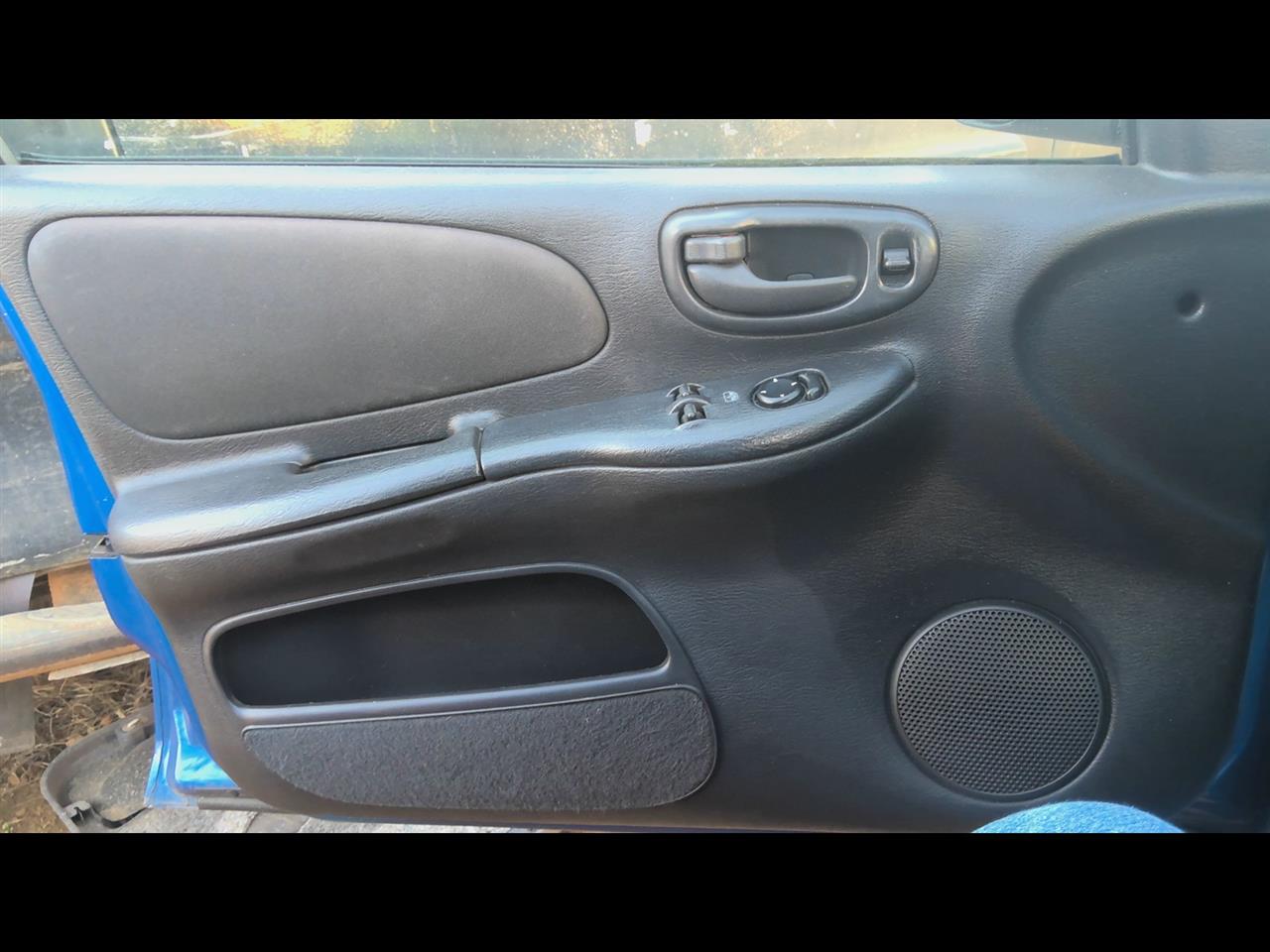 https://f005.backblazeb2.com/file/img-partshotlines-com/Inventory/EX619/Vehicle/25333_03.jpg