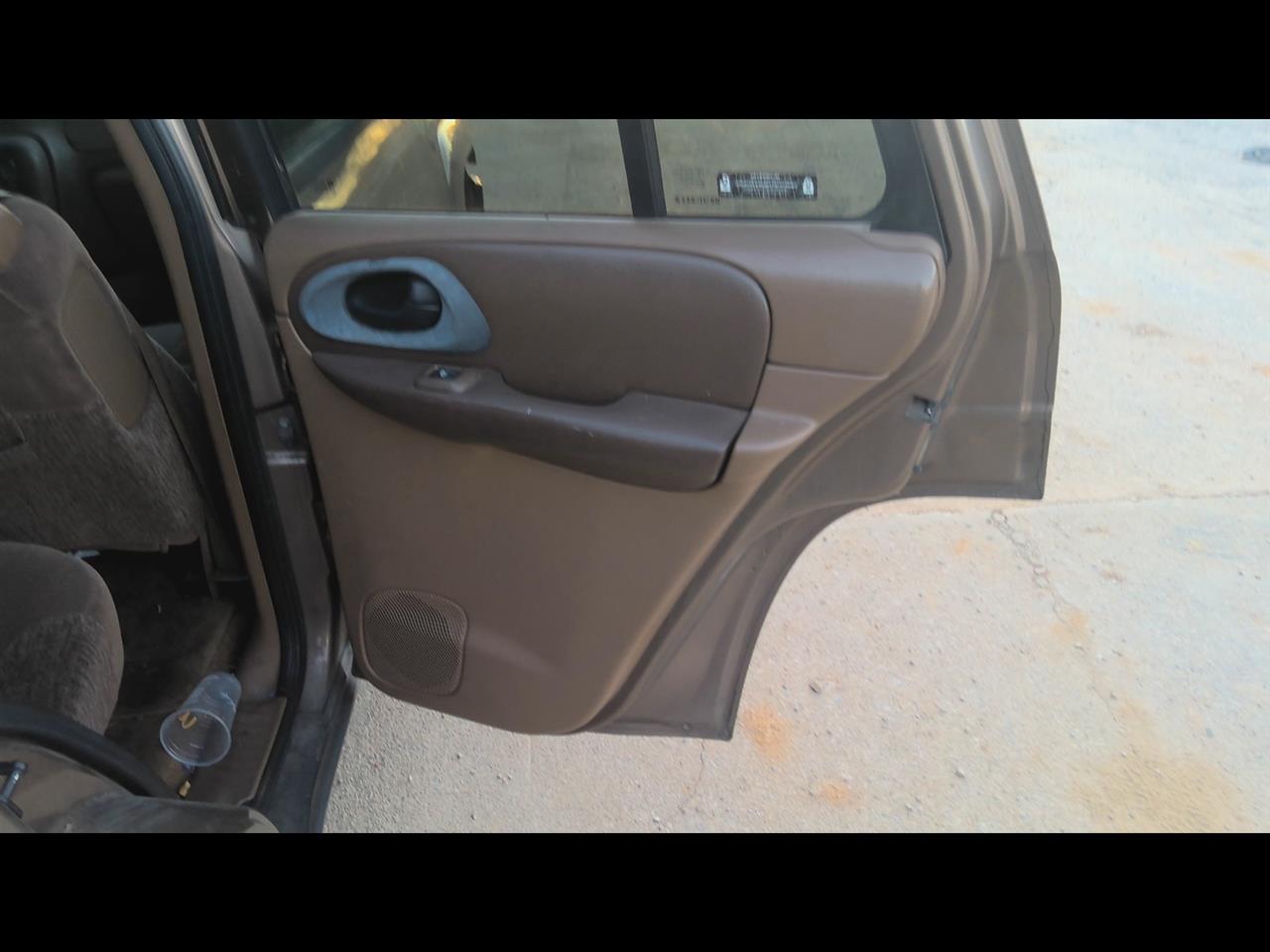 https://f005.backblazeb2.com/file/img-partshotlines-com/Inventory/EX619/Vehicle/25376_12.jpg