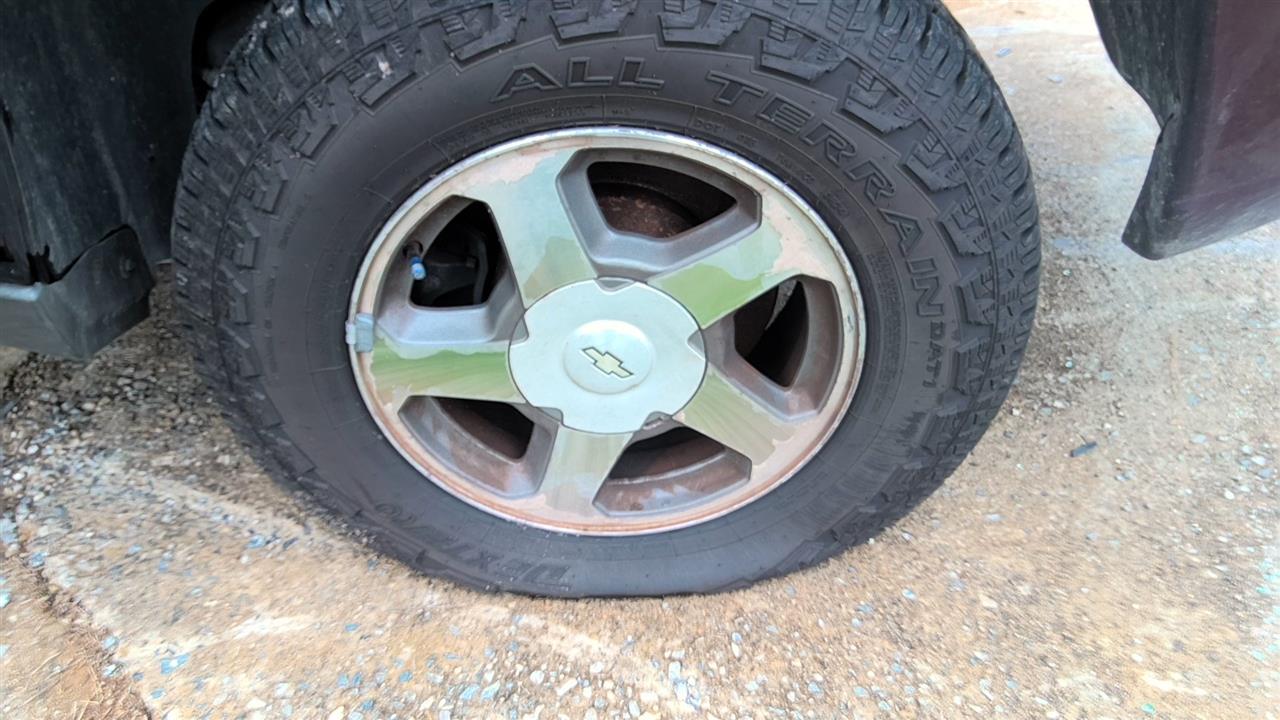 https://f005.backblazeb2.com/file/img-partshotlines-com/Inventory/EX619/Vehicle/25420_09.jpg