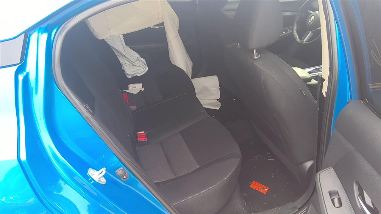 https://f005.backblazeb2.com/file/img-partshotlines-com/Inventory/EX619/Vehicle/25432_12.jpg