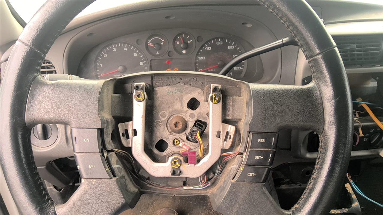 https://f005.backblazeb2.com/file/img-partshotlines-com/Inventory/EX619/Vehicle/25451_02.jpg