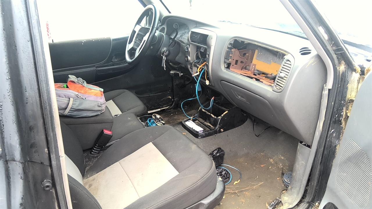 https://f005.backblazeb2.com/file/img-partshotlines-com/Inventory/EX619/Vehicle/25451_08.jpg