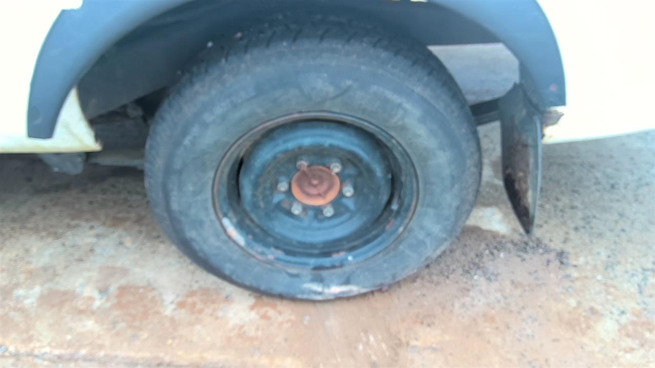 https://f005.backblazeb2.com/file/img-partshotlines-com/Inventory/EX619/Vehicle/25452_05.jpg