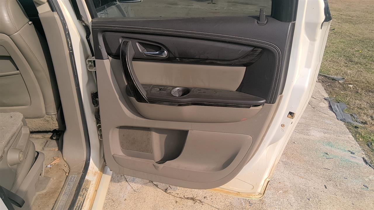 https://f005.backblazeb2.com/file/img-partshotlines-com/Inventory/EX619/Vehicle/25490_09.jpg