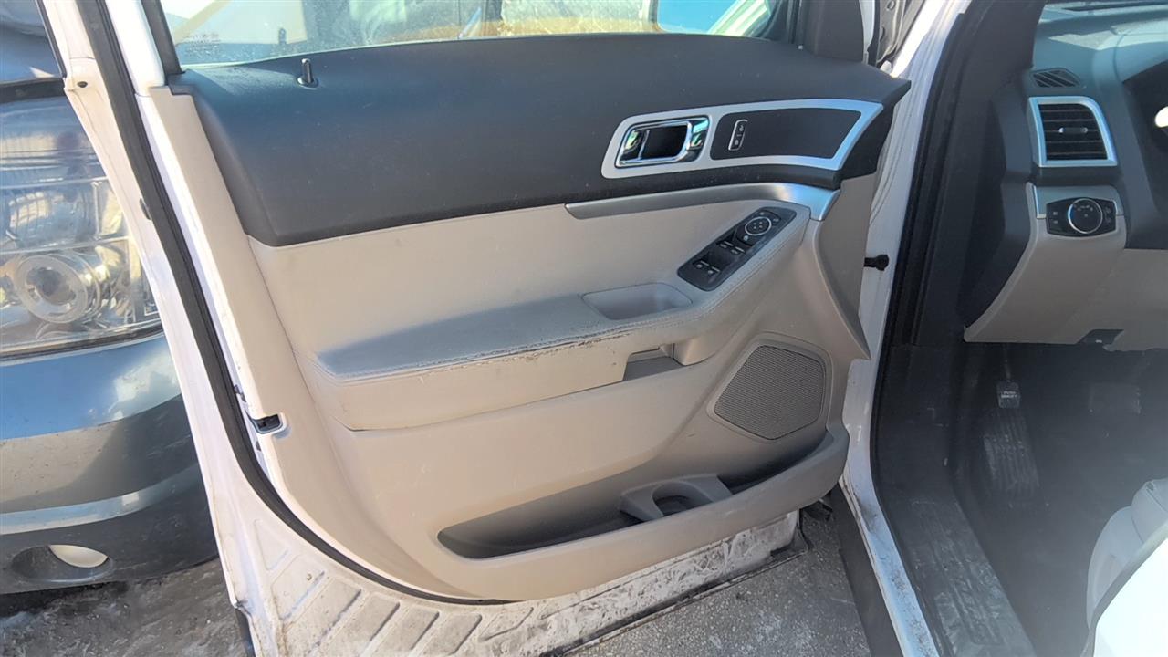 https://f005.backblazeb2.com/file/img-partshotlines-com/Inventory/EX619/Vehicle/25501_07.jpg