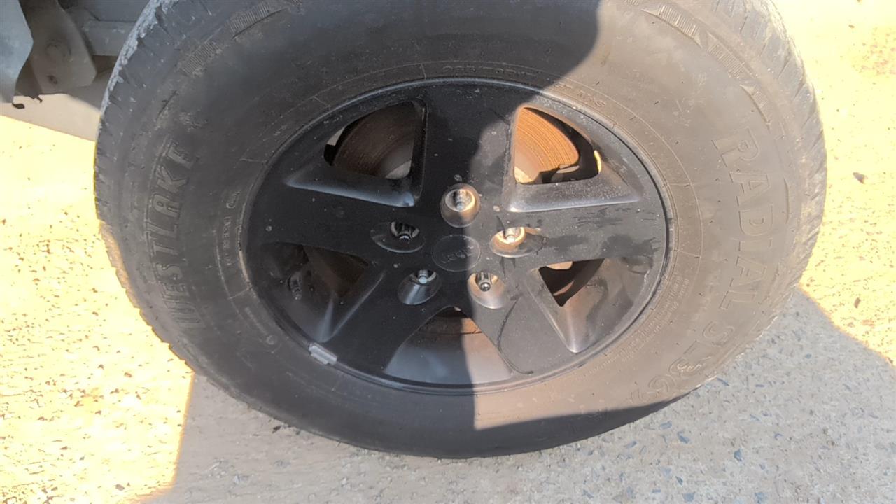 https://f005.backblazeb2.com/file/img-partshotlines-com/Inventory/EX619/Vehicle/25507_06.jpg
