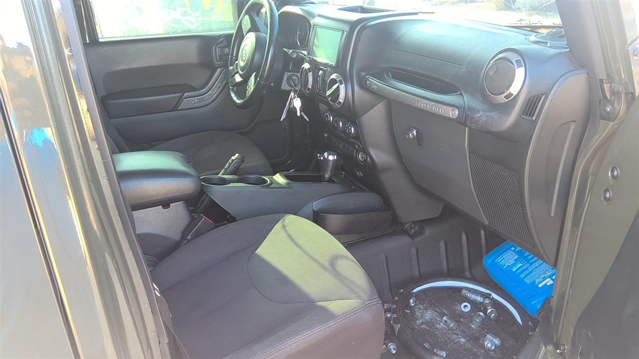 https://f005.backblazeb2.com/file/img-partshotlines-com/Inventory/EX619/Vehicle/25507_11.jpg