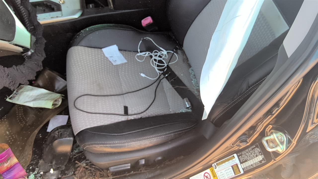 https://f005.backblazeb2.com/file/img-partshotlines-com/Inventory/EX619/Vehicle/25512_03.jpg