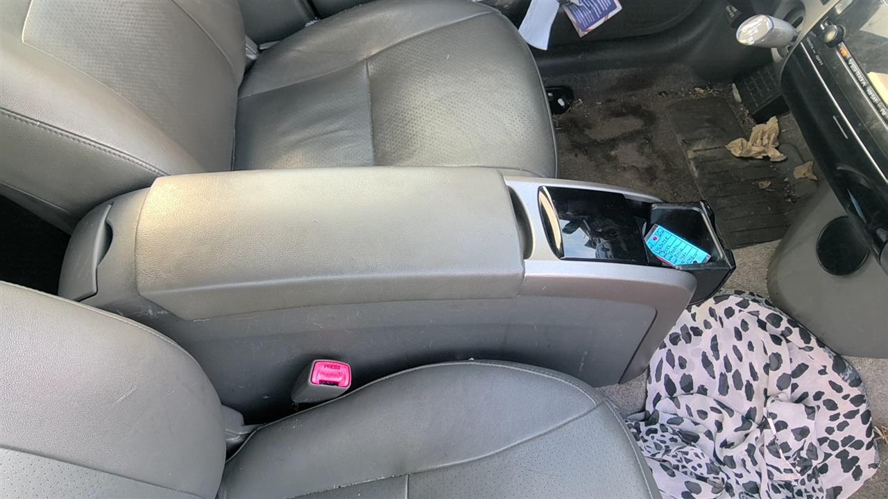 https://f005.backblazeb2.com/file/img-partshotlines-com/Inventory/EX619/Vehicle/25543_12.jpg