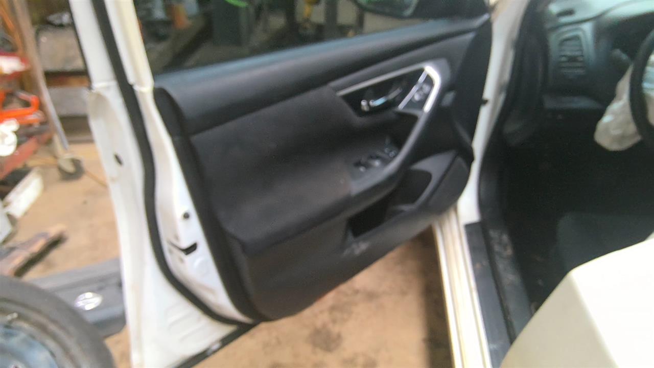 https://f005.backblazeb2.com/file/img-partshotlines-com/Inventory/EX619/Vehicle/25614_03.jpg